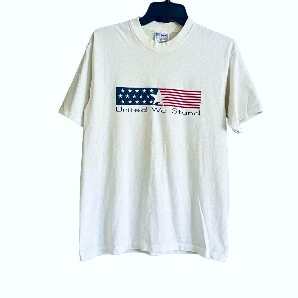 All Sport Red White & Blue United We Stand Graphic T-shirt Size Medium